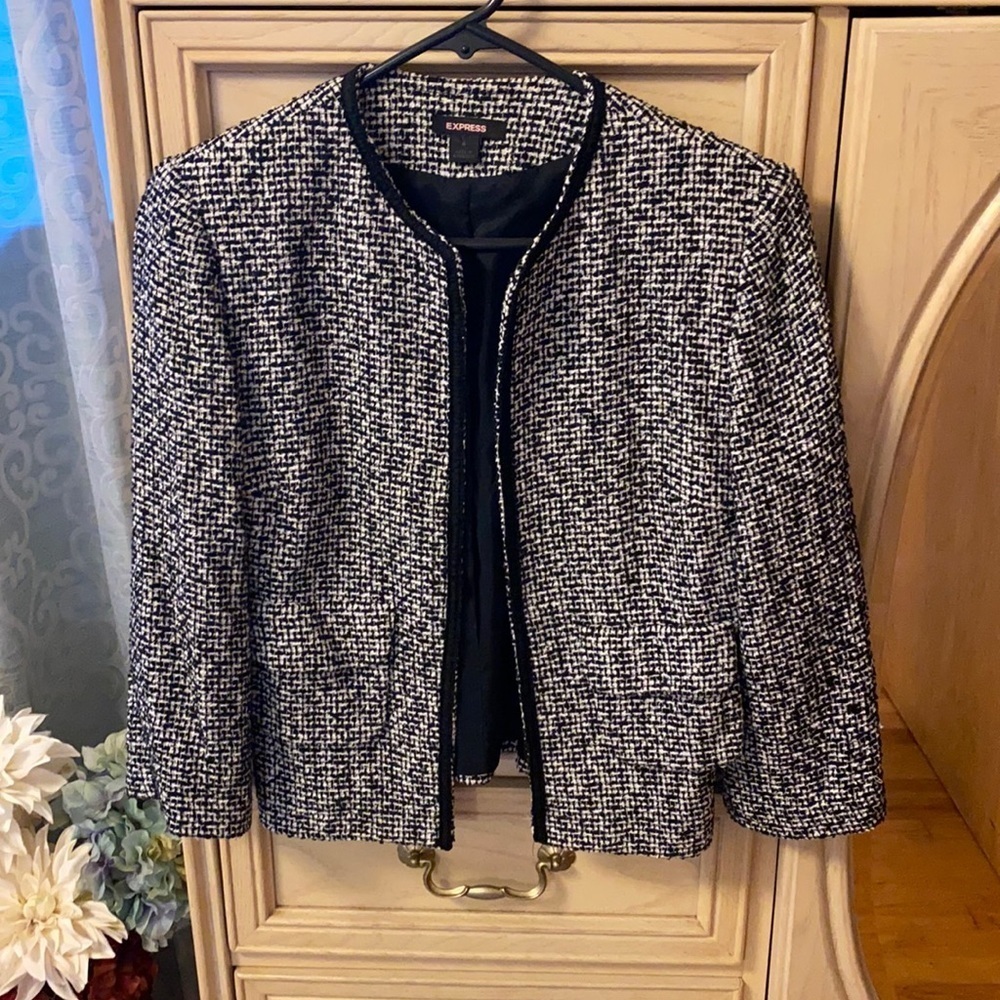 Express Jacket - Picture 1 of 8